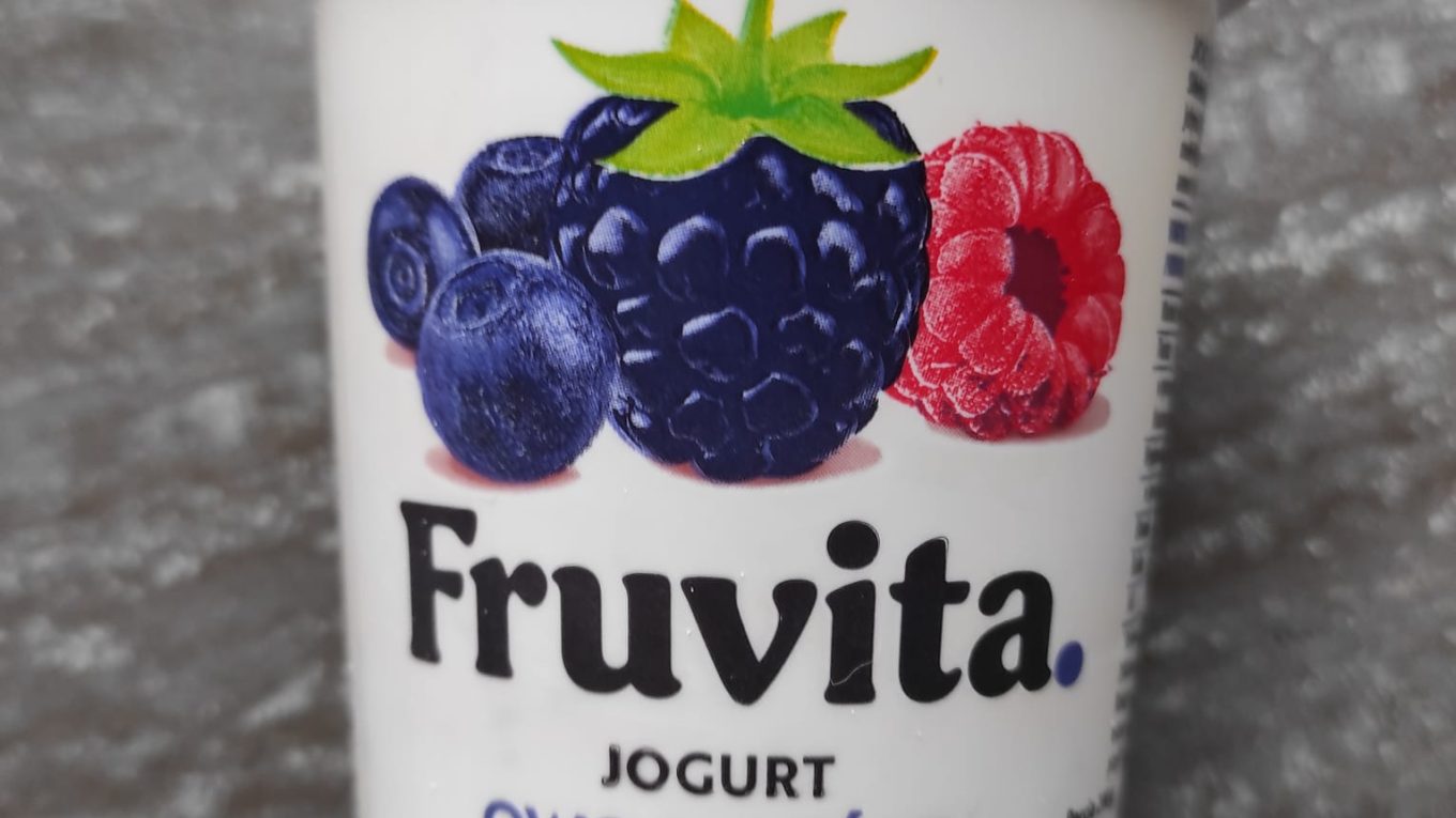 Jogurt owoce leśne Fruvita 1 (1)